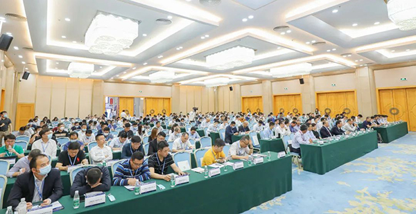 中國(guó)信息通信技術(shù)服務(wù)大會(huì)現(xiàn)場(chǎng).jpg 中國(guó)信息通信技術(shù)服務(wù)大會(huì)現(xiàn)場(chǎng).jpg