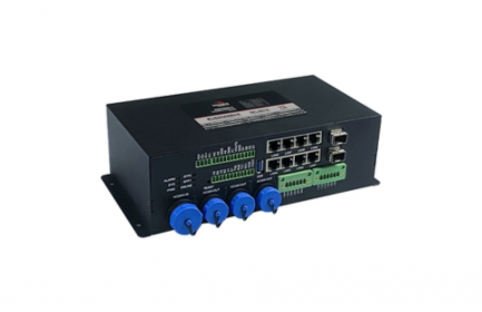 BMG8600智能網(wǎng)關，智慧燈桿應用旗艦機型。集合邊緣計算、AI智能、光端機、路由器、交換機、協(xié)議棧等強大功能，簡化智慧桿的設備管理、電源管理、網(wǎng)絡管理、施工及運維管理、減輕服務器處理負擔。