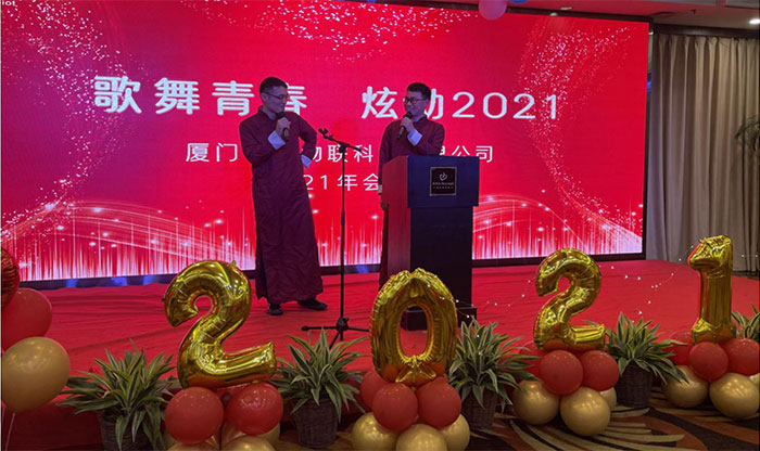 相聲表演.jpg 相聲表演.jpg