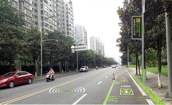 智慧路燈桿，協(xié)助智慧社區(qū)實(shí)現(xiàn)網(wǎng)絡(luò)泛在化、系統(tǒng)集成化、設(shè)備智能化、設(shè)計(jì)生態(tài)化。佰馬自主研發(fā)的5G/4G邊緣計(jì)算網(wǎng)關(guān)，與智慧燈桿各子系統(tǒng)無(wú)縫對(duì)接，實(shí)現(xiàn)燈桿設(shè)備一站接入、智能化管理。