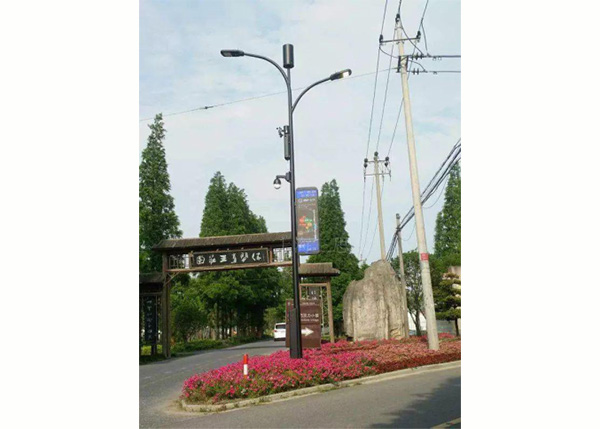 智慧景區(qū)燈桿案例.jpg