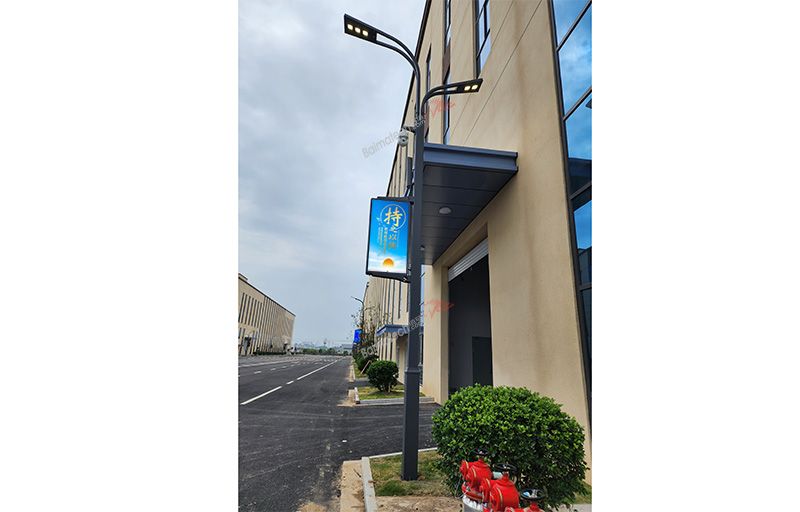 智慧路燈桿LED屏.jpg
