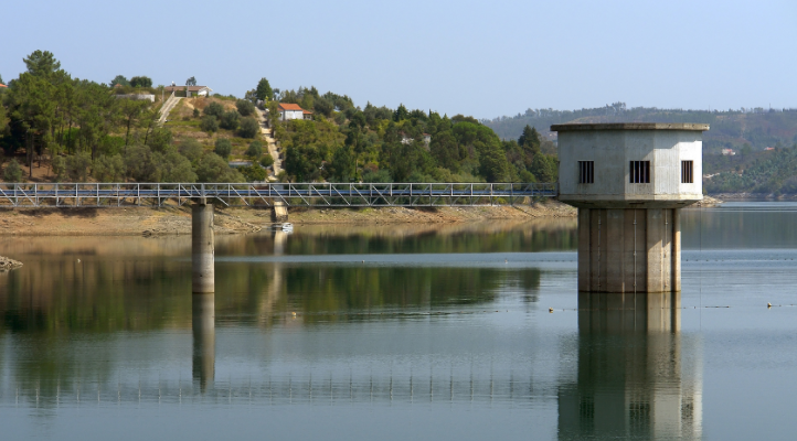 水利監(jiān)測(cè)設(shè)施