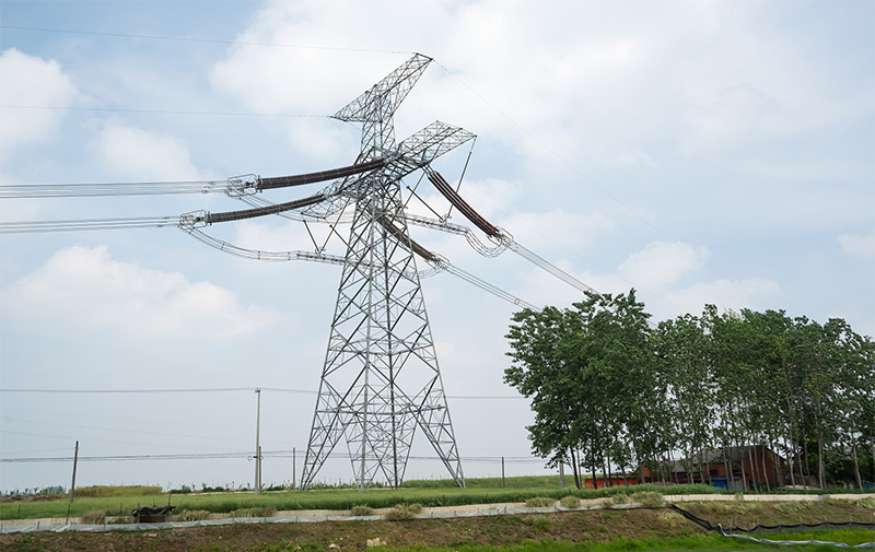 輸電桿塔.jpg